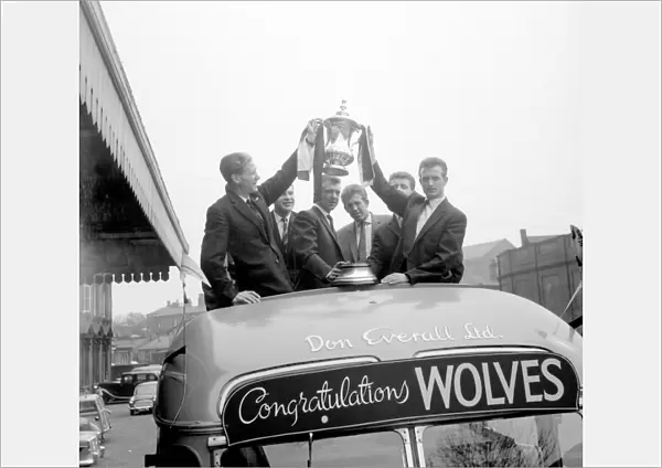 Wolverhampton Wanderers: FA Cup Victory Parade - Slater and Harris Hold the Trophy