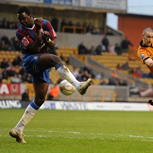 Matches 09-10 Photographic Print Collection: Wolves v Crystal Palace FA Cup