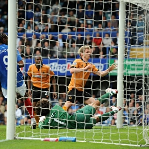 Kevin Doyle's Dramatic Equalizer: Wolverhampton Wanderers vs. Portsmouth in the Barclays Premier League