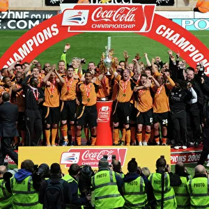 Classic Matches Photographic Print Collection: Wolves Vs Doncaster Rovers, 3-5-09, Championship Champions