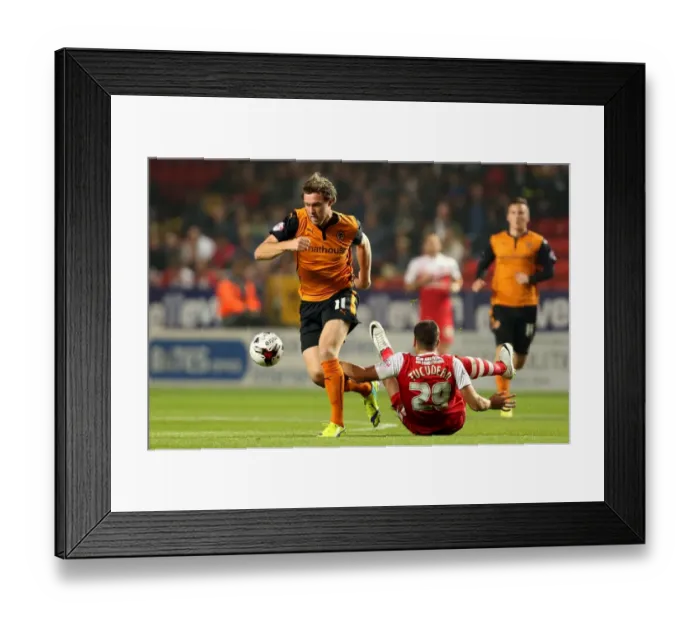 Framed Print : Sky Bet Championship - Charlton Athletic v Wolverhampton Wanderers - The Valley Framed Print : Sky Bet Championship - Charlton Athletic v Wolverhampton Wanderers - The Valley