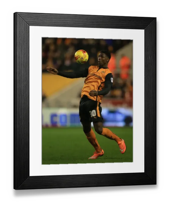 Framed Print : Wolverhampton Wanderers Kortney Hause in Action Against Brentford (Sky Bet Championship) Framed Print : Wolverhampton Wanderers Kortney Hause in Action Against Brentford (Sky Bet Championship)