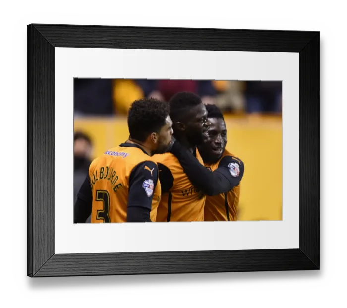 Framed Print : Sky Bet Championship - Wolves v Fulham - Molineux Stadium