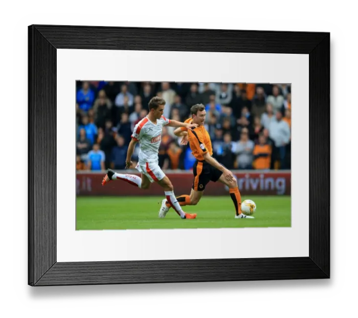 Framed Print : Sky Bet Championship - Wolves v Huddersfield Town - Molineux Framed Print : Sky Bet Championship - Wolves v Huddersfield Town - Molineux