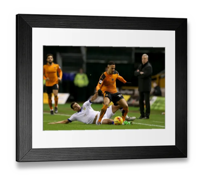 Framed Print : Sky Bet Championship - Wolves v Leeds United - Molineux Framed Print : Sky Bet Championship - Wolves v Leeds United - Molineux