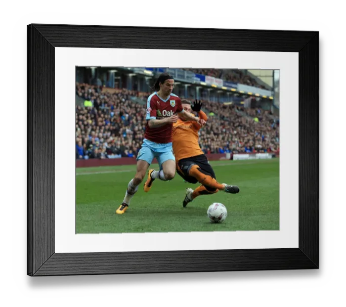 Framed Print : Sky Bet Championship - Burnley v Wolves - Turf Moor