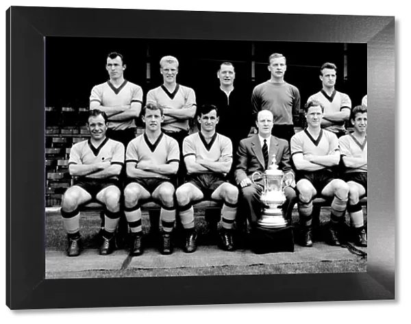 Stan Cullis with the 1960 FA Cup Winning Squad