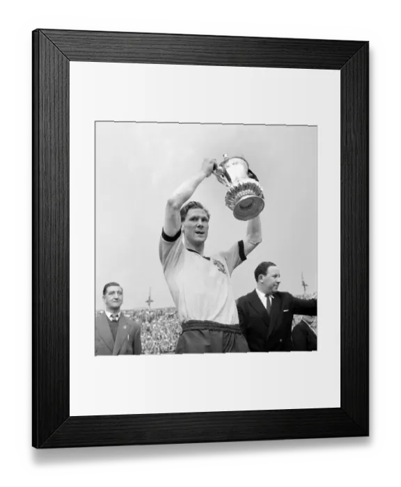 Framed Print : FA Cup Final Victory, Wolves vs Blackburn, Bill Slater
