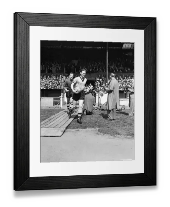 Framed Print : Bill Slater and Malcolm Finlayson Leading Wolverhampton Wanderers Out onto the Field Framed Print : Bill Slater and Malcolm Finlayson Leading Wolverhampton Wanderers Out onto the Field