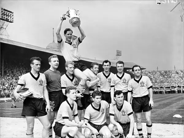 Wolves FA Cup Victory: Bill Slater Celebrates with Teammates