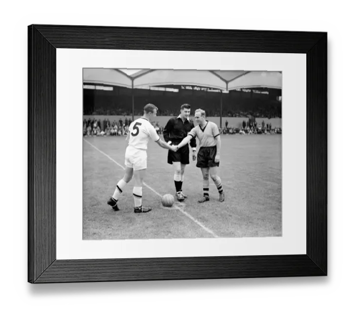 Framed Print : Billy Wrights Final appearance in a Wolves shirt Framed Print : Billy Wrights Final appearance in a Wolves shirt