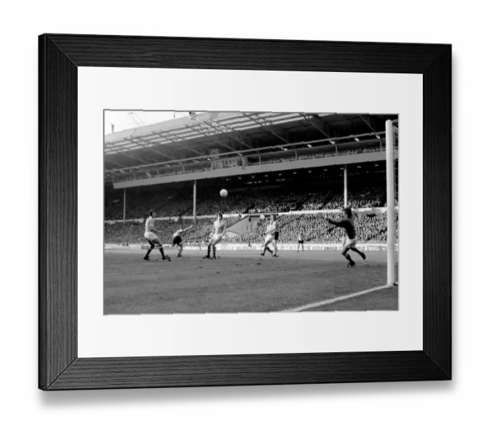 Framed Print : Wolverhampton Wanderers Kenny Hibbitt Scores the Opener Against Manchester City in the League Cup Final Framed Print : Wolverhampton Wanderers Kenny Hibbitt Scores the Opener Against Manchester City in the League Cup Final