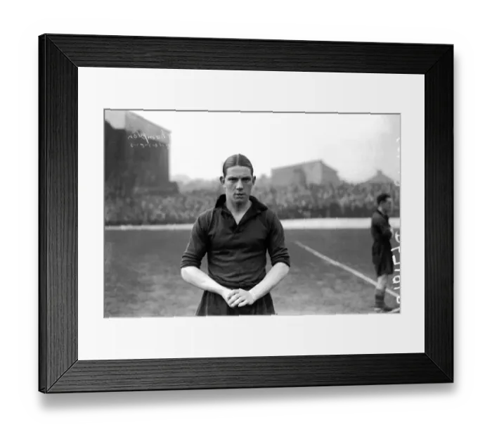 Framed Print : Dicky Dorsett, Wolves FC Framed Print : Dicky Dorsett, Wolves FC