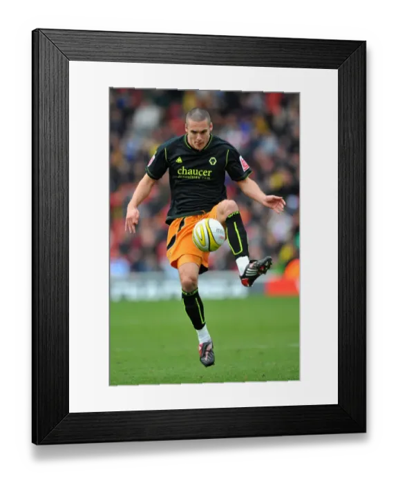 Framed Print : Jason Shackell, Watford vs Wolves, 25 / 10 / 08 Framed Print : Jason Shackell, Watford vs Wolves, 25 / 10 / 08