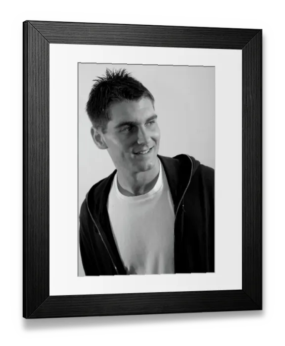 Framed Print : Wolverhampton Wanderers: Sam Vokes Studio Shots (2008-2009) Framed Print : Wolverhampton Wanderers: Sam Vokes Studio Shots (2008-2009)