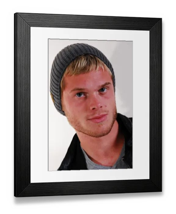 Framed Print : Richard Stearman Studio Shoot 08 / 09 Framed Print : Richard Stearman Studio Shoot 08 / 09