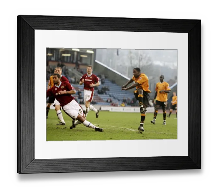 Framed Print : Sylvan Ebanks Blake: Champion Striker - Coca-Cola Championship Player of the Year (Wolverhampton Wanderers) Framed Print : Sylvan Ebanks Blake: Champion Striker - Coca-Cola Championship Player of the Year (Wolverhampton Wanderers)