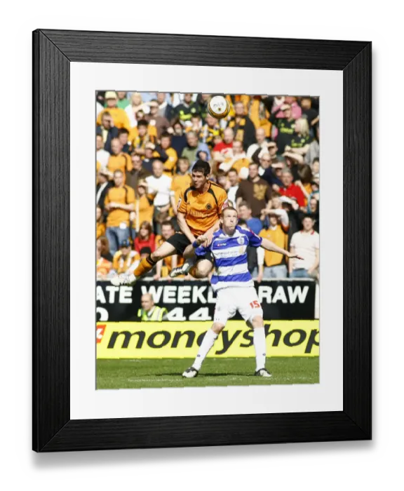 Framed Print : Matthew Jarvis vs Peter Ramage: Wolverhampton Wanderers vs QPR Championship Clash at Molineux (April 18, 2009)