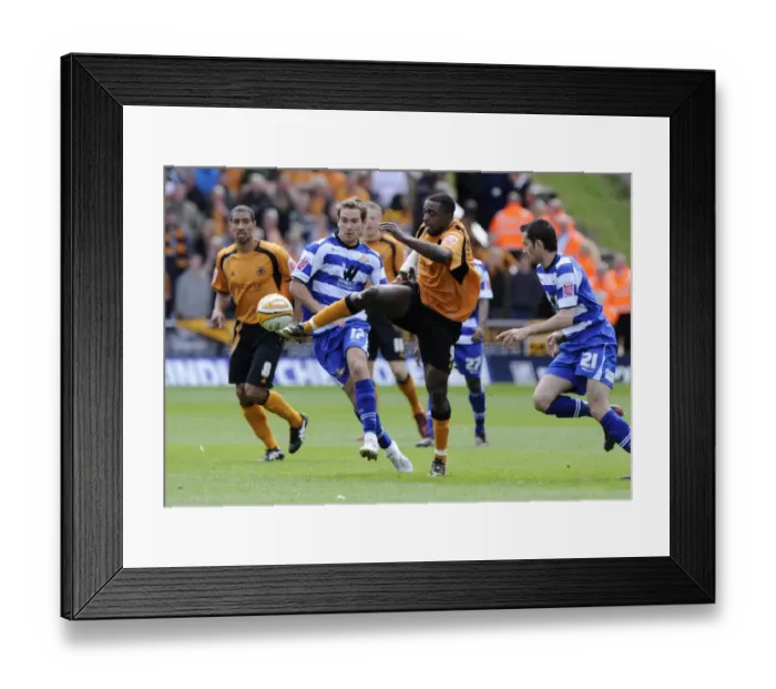 Framed Print : Championship Showdown: Ebanks Blake vs Roberts at Molineux (2009) - Wolverhampton Wanderers vs Doncaster Rovers Framed Print : Championship Showdown: Ebanks Blake vs Roberts at Molineux (2009) - Wolverhampton Wanderers vs Doncaster Rovers