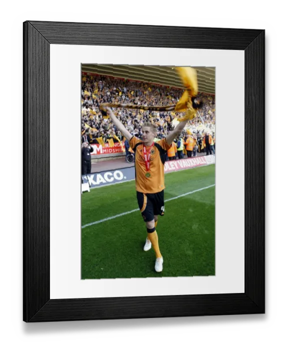 Framed Print : Wolverhampton Wanderers: David Edwards Euphoric Promotion Celebration - Championship Title Win vs Doncaster Rovers (08 / 09)