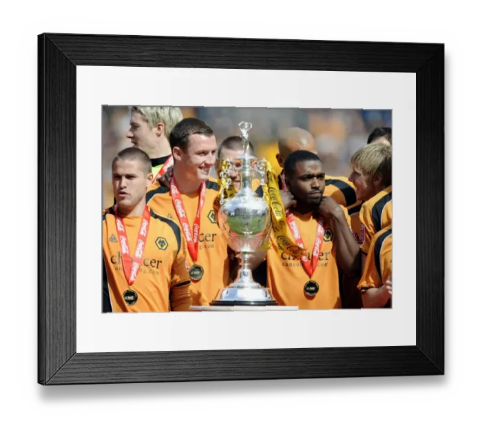 Framed Print : Wolverhampton Wanderers: Championship Title Win - Celebrating Promotion with the Trophy (Molineux, 2008-09)
