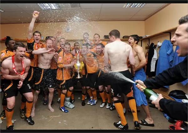 Wolverhampton Wanderers: Unforgettable Championship Triumph - Celebrating with the Champions: The Championship Winning Moment