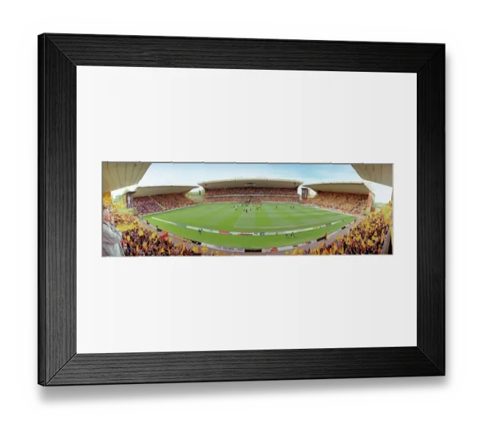Framed Print : Wolves Vs Doncaster Rovers Framed Print : Wolves Vs Doncaster Rovers