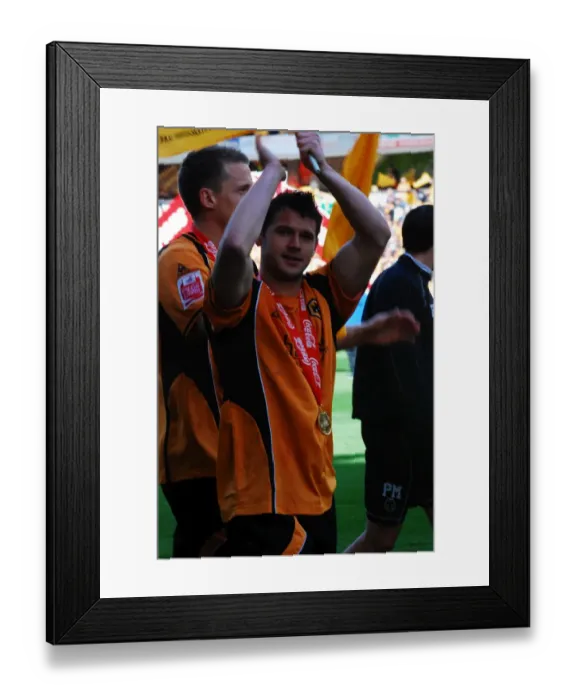 Framed Print : Celebrating Glory: Wolverhampton Wanderers 08-09 Championship Title Win Framed Print : Celebrating Glory: Wolverhampton Wanderers 08-09 Championship Title Win