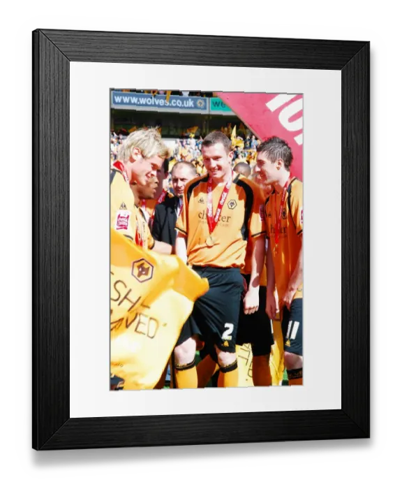Framed Print : Celebrating Championship Glory: Wolverhampton Wanderers Title Win 08-09 Framed Print : Celebrating Championship Glory: Wolverhampton Wanderers Title Win 08-09