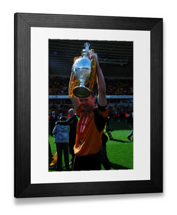 Framed Print : Wolverhampton Wanderers: 2008-09 Championship Title Win - Celebrating Glory: Matches & Championship Champions Framed Print : Wolverhampton Wanderers: 2008-09 Championship Title Win - Celebrating Glory: Matches & Championship Champions