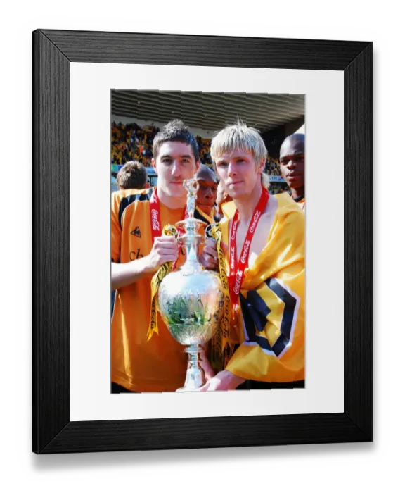 Framed Print : Unforgettable: Wolverhampton Wanderers Championship Title Win (08-09) - Celebrating the Glory of the Champions Framed Print : Unforgettable: Wolverhampton Wanderers Championship Title Win (08-09) - Celebrating the Glory of the Champions