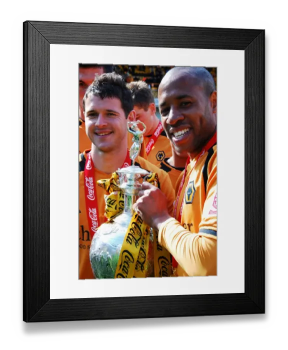 Framed Print : Wolverhampton Wanderers: 2008-09 Championship Title Win - A Season to Remember: Champions League Celebration Framed Print : Wolverhampton Wanderers: 2008-09 Championship Title Win - A Season to Remember: Champions League Celebration