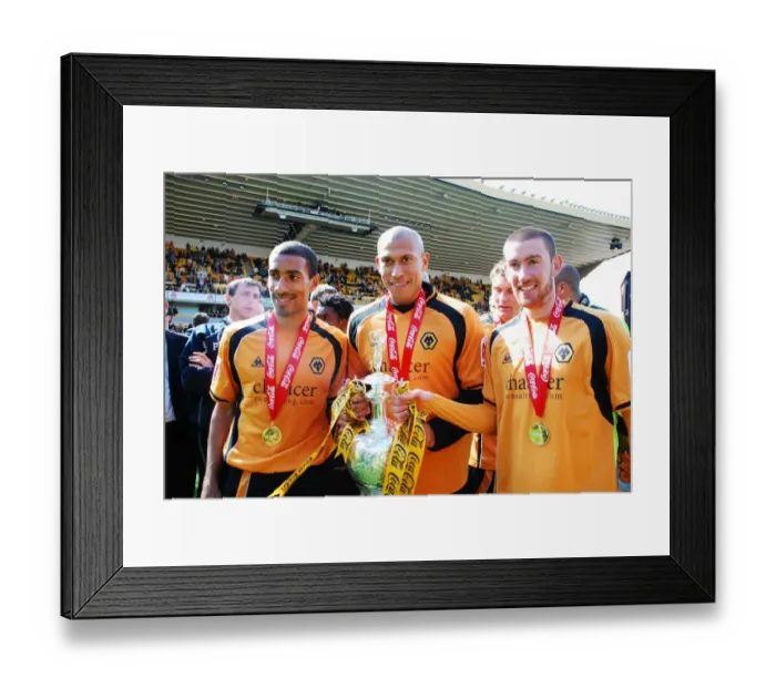 Framed Print : Wolverhampton Wanderers: Celebrating Championship Glory (08-09) - Title Win Framed Print : Wolverhampton Wanderers: Celebrating Championship Glory (08-09) - Title Win