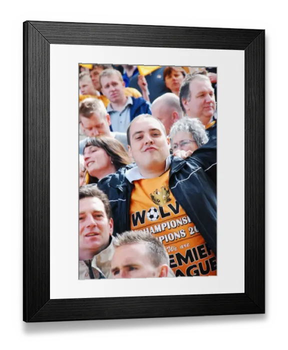 Framed Print : Glory in the Championship: Wolverhampton Wanderers Unforgettable 08-09 Title Win Framed Print : Glory in the Championship: Wolverhampton Wanderers Unforgettable 08-09 Title Win