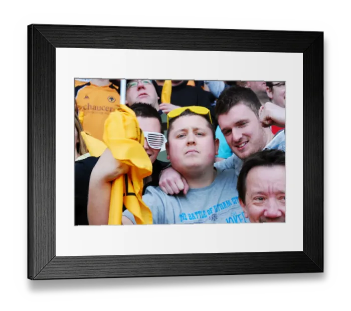 Framed Print : Wolverhampton Wanderers: 08-09 Championship Title Win - Celebrating a Return to Champions League Football