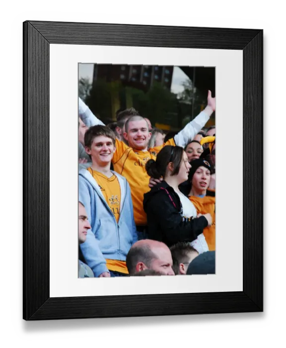 Framed Print : Wolverhampton Wanderers: Unforgettable 08-09 - Championship Title Win: Celebrating Glory (Championship Champions 08-09) Framed Print : Wolverhampton Wanderers: Unforgettable 08-09 - Championship Title Win: Celebrating Glory (Championship Champions 08-09)
