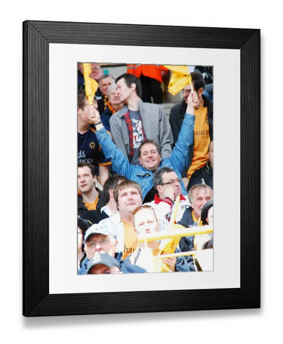 Framed Print : Wolves Glory: Unforgettable 08-09 Championship Title Win - A Season to Remember