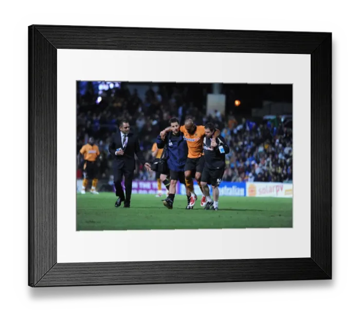 Framed Print : Wolverhampton Wanderers vs Perth Glory: 2009 Pre-Season Match Framed Print : Wolverhampton Wanderers vs Perth Glory: 2009 Pre-Season Match