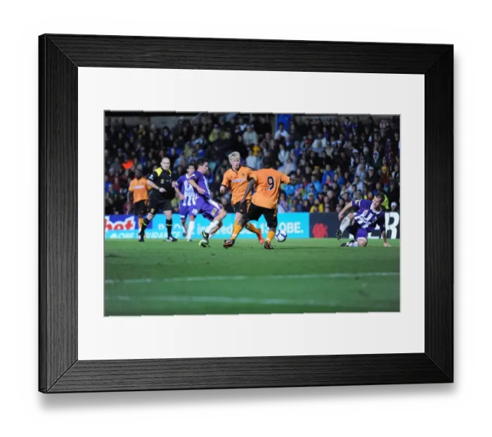 Framed Print : Wolverhampton Wanderers vs. Perth Glory: 2009 Pre-Season Match Framed Print : Wolverhampton Wanderers vs. Perth Glory: 2009 Pre-Season Match