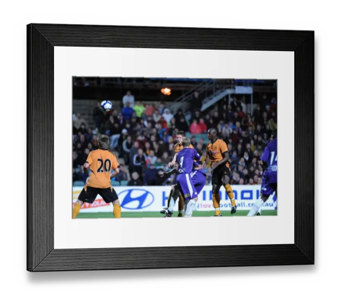 Framed Print : Wolverhampton Wanderers vs. Perth Glory: 2009 Pre-Season Match Framed Print : Wolverhampton Wanderers vs. Perth Glory: 2009 Pre-Season Match