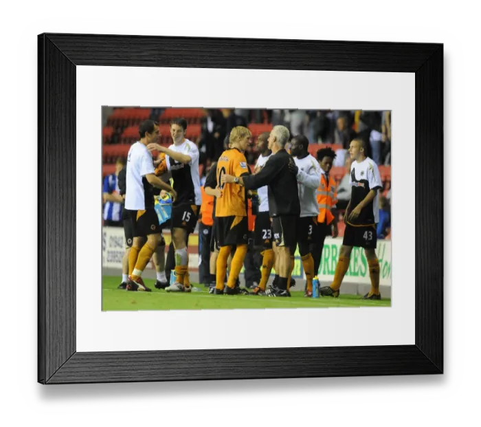 Framed Print : Mick McCarthy and Andy Keogh: Celebrating Wolves 1-0 Victory Over Wigan Athletic (BPL, 18 / 8 / 09)