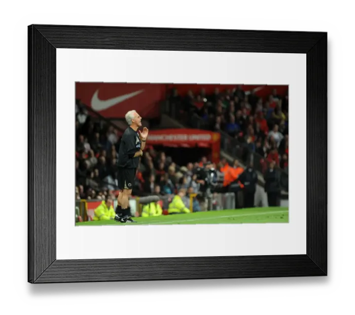 Framed Print : Mick McCarthy and Wolverhampton Wanderers Face Manchester United in Carling Cup: The Dramatic Third Round Showdown