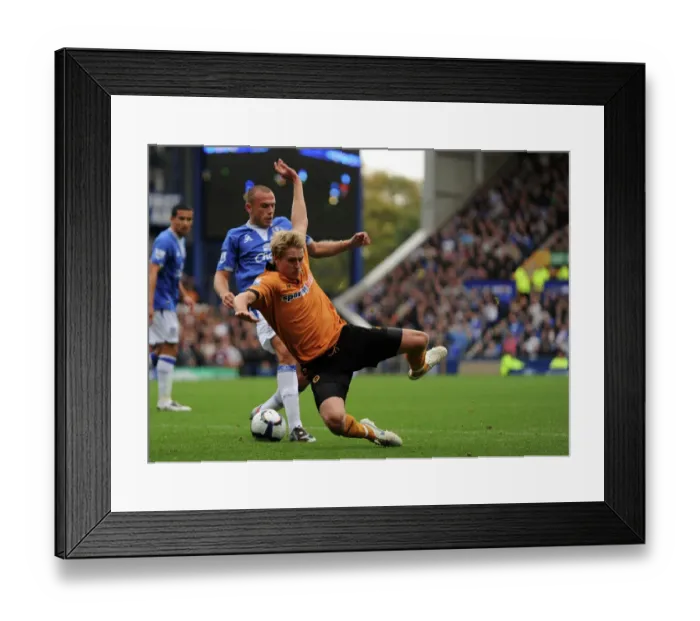 Framed Print : Soccer - Barclays Premier League - Everton v Wolverhampton Wanderers Framed Print : Soccer - Barclays Premier League - Everton v Wolverhampton Wanderers