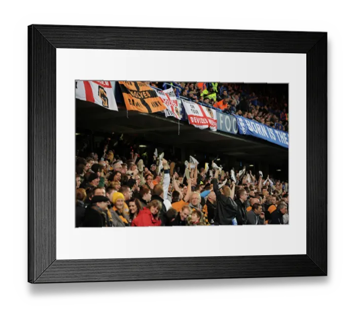 Framed Print : SOCCER - Barclays Premier League - Chelsea v Wolverhampton Wanderers Framed Print : SOCCER - Barclays Premier League - Chelsea v Wolverhampton Wanderers