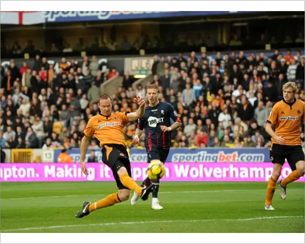Jody Craddock Scores the Opener: Wolves Lead 1-0 vs. Bolton Wanderers (Premier League Soccer)