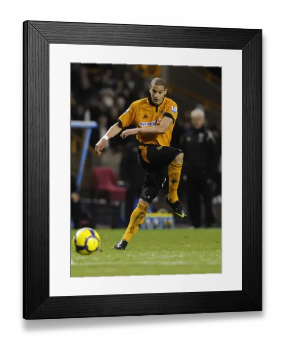 Framed Print : Wolverhampton Wanderers vs. Tottenham Hotspur: A Battle in the Premier League - Guedioura's Unyielding Determination