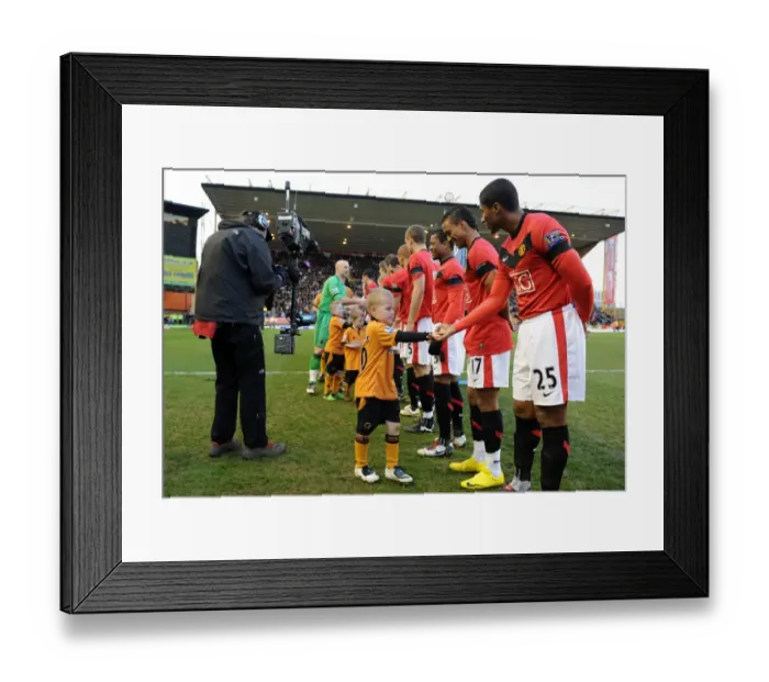 Framed Print : Mascots Clash: Wolverhampton Wanderers vs Manchester United - Barclays Premier League (06-03-10) Framed Print : Mascots Clash: Wolverhampton Wanderers vs Manchester United - Barclays Premier League (06-03-10)