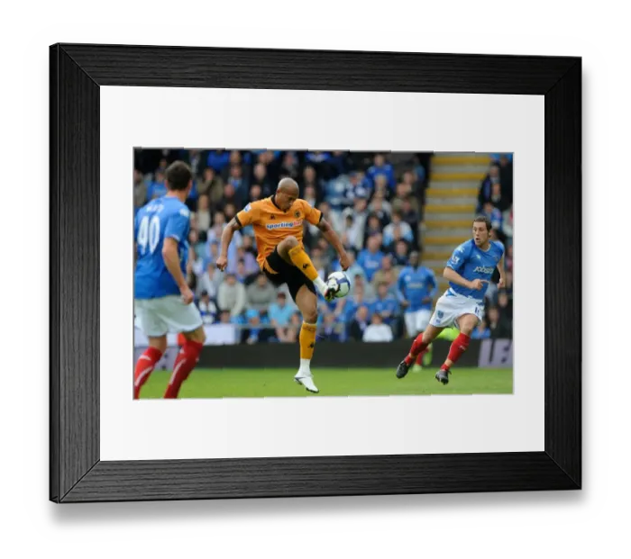 Framed Print : Thrilling Moment: Chris Iwelumo's Epic Goal for Wolverhampton Wanderers vs Portsmouth, Barclays Premier League