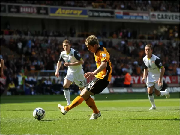 Wolverhampton Wanderers vs Sunderland: Kevin Doyle's Equalizing Goal in Premier League Action