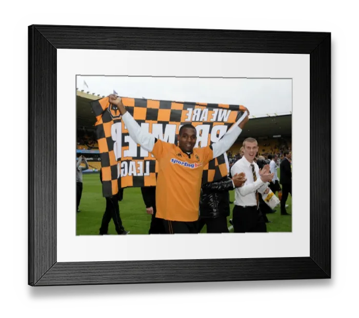Framed Print : Wolverhampton Wanderers: Ronald Zubar's Triumph - Celebrating Victory Over Sunderland